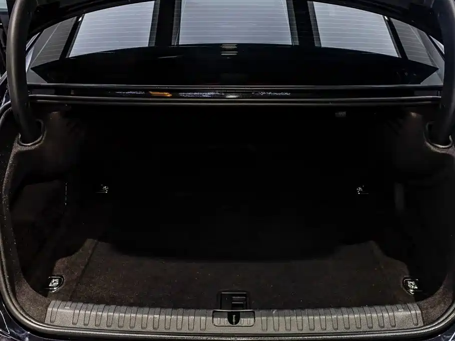 Audi A7L 2024 45TFSI S-line Dream Edition Crystal Package фото 6