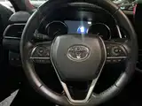 Фото 6 - Toyota Camry