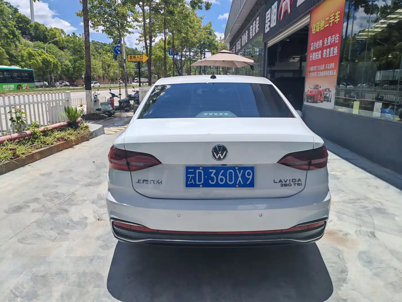 Volkswagen Lavida 2023 280TSI DSG Comfort Edition фото 13