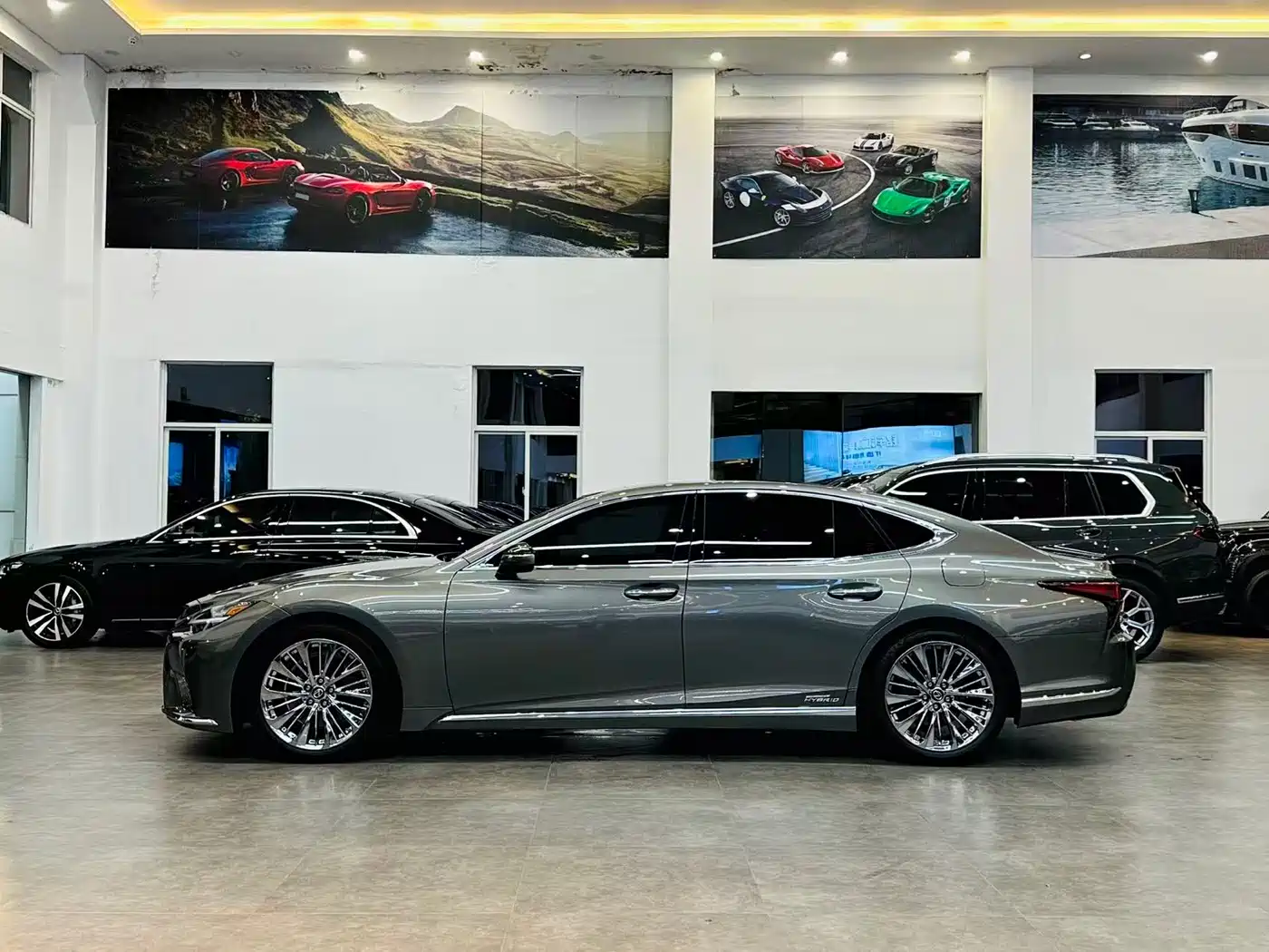 Lexus LS 2021 500h Luxury Edition фото 3