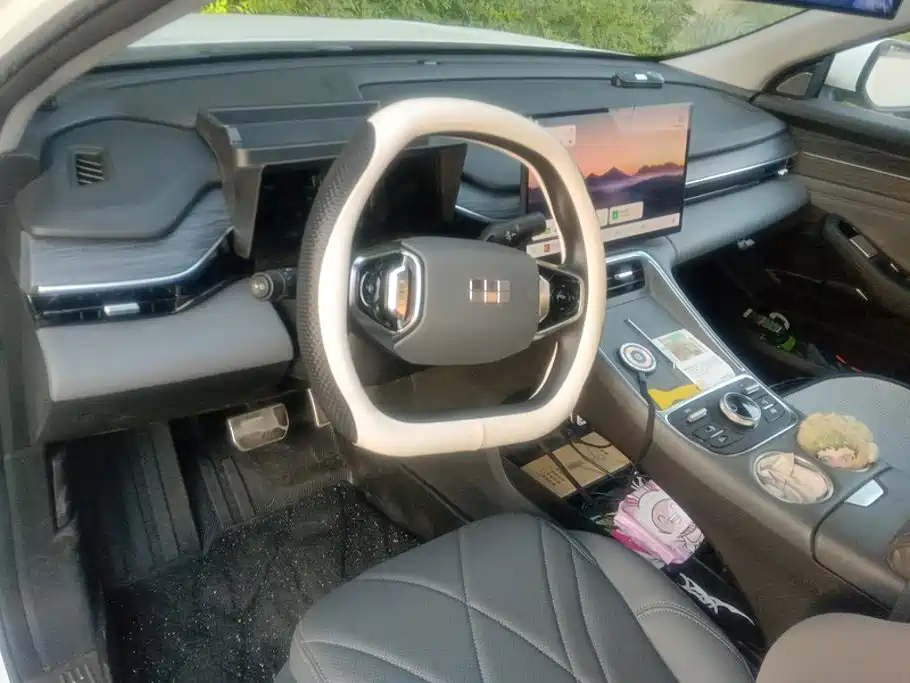 صورة 12 - Geely Galaxy Galaxy L6