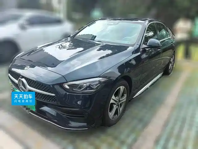 Mercedes-Benz C-Class 2022