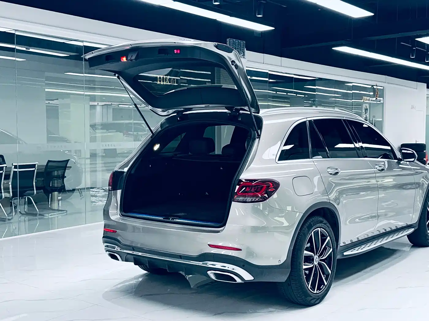 Mercedes-Benz GLC 2021 GLC 300 L 4MATIC Sporty фото 10