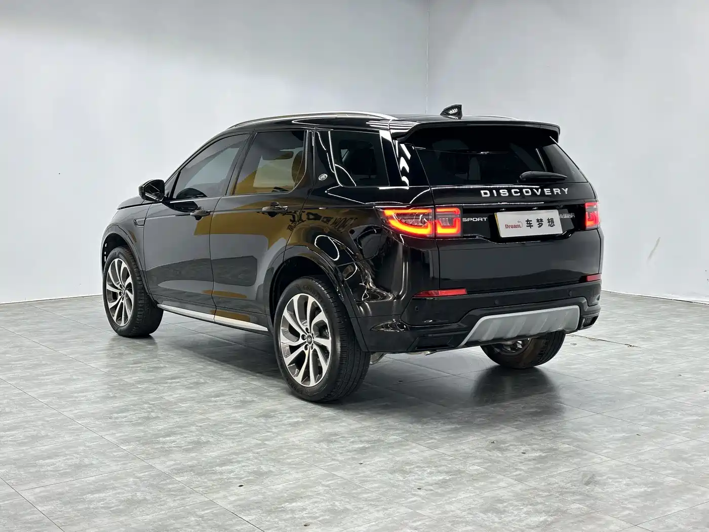 Land Rover Discovery Sport 2023 249PS R-Dynamic SE Performance Technology Version фото 6
