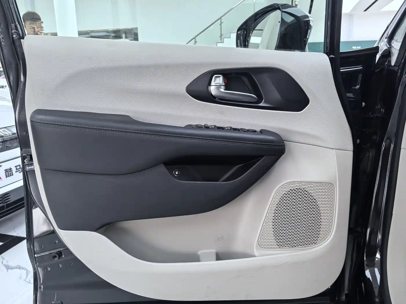 Chrysler Pacifica PHEV 2021 2019 3.6L Plug-in Hybrid