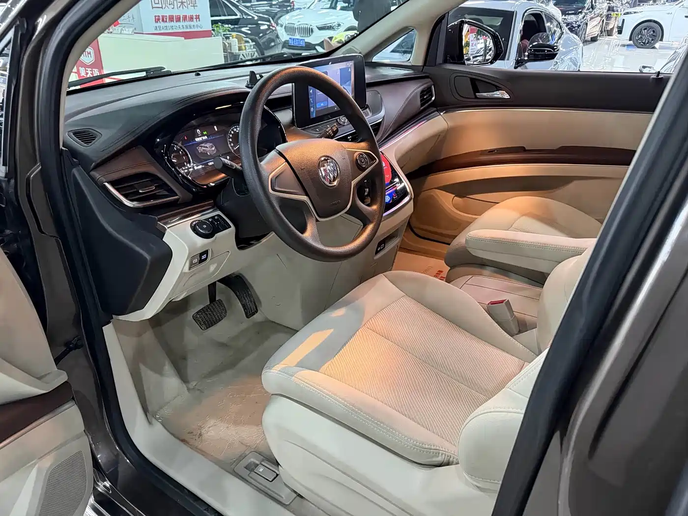 Buick GL8 2023 Model Land Business Class Comfort фото 6