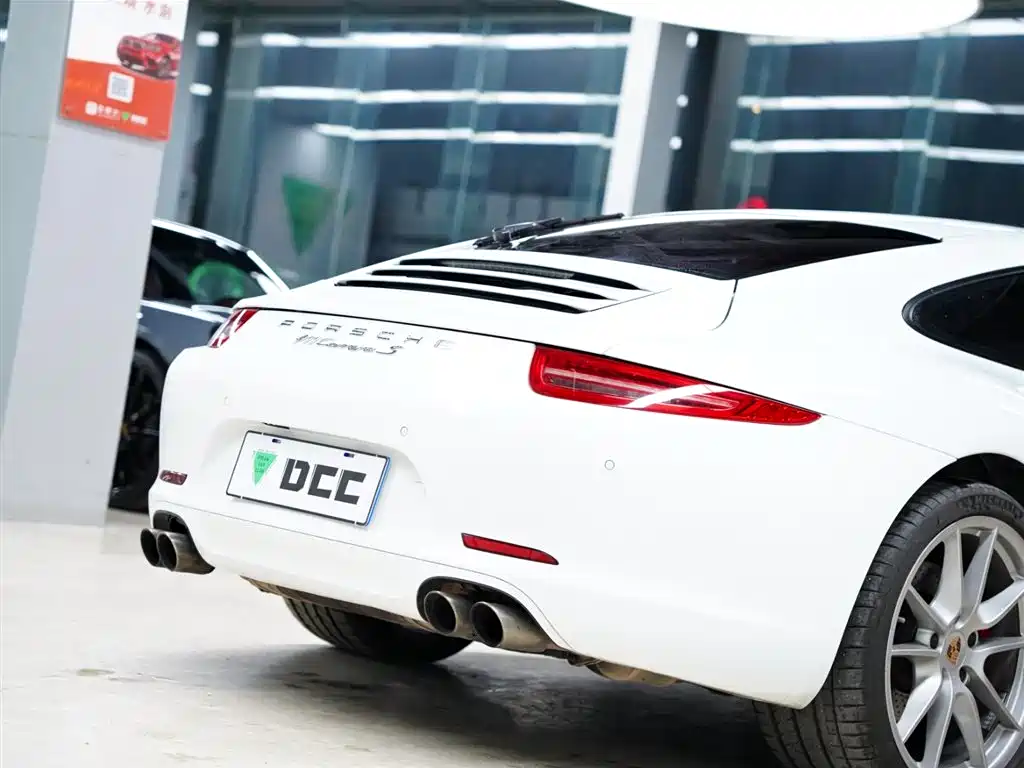 Porsche 911 2012 Carrera S 3.8L фото 6