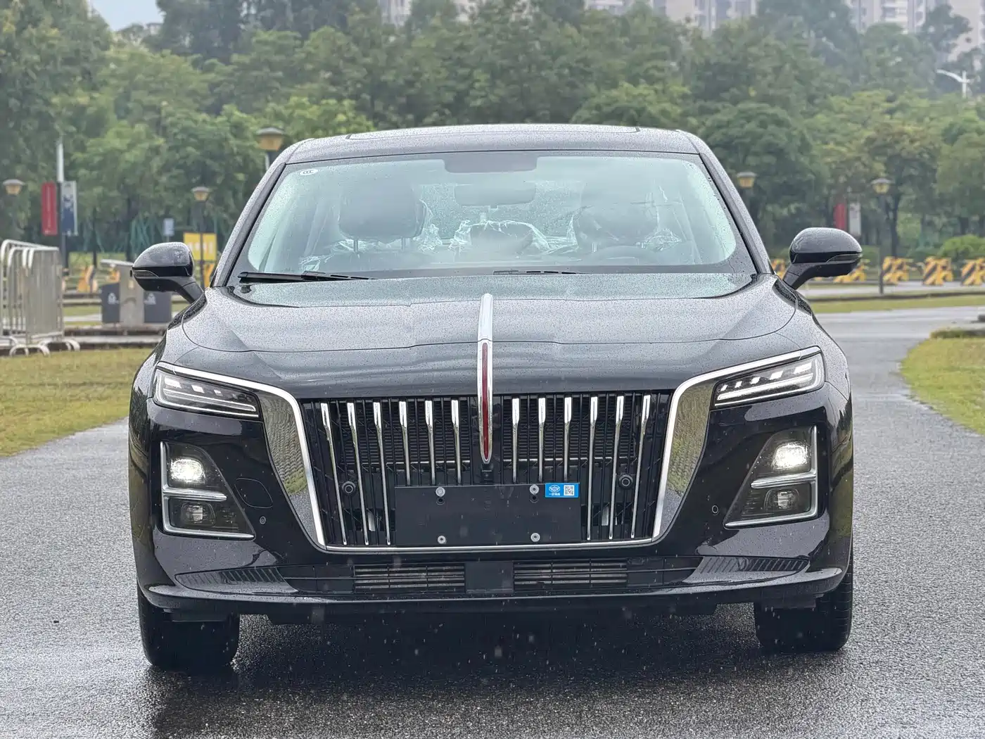 Hongqi H5 2026