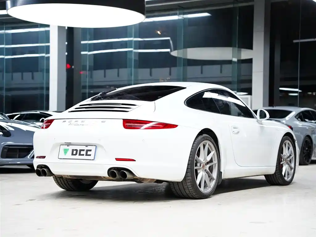 Porsche 911 2012 Carrera S 3.8L фото 7