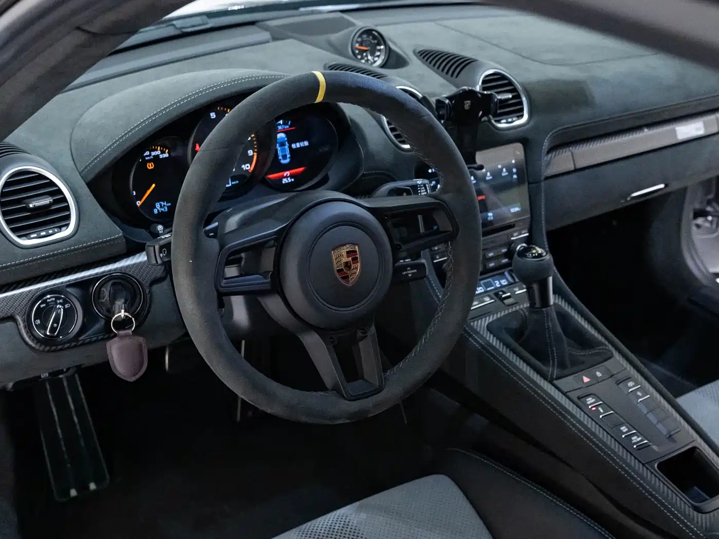 Porsche 718 2022 Cayman GT4 RS 4.0L фото 14
