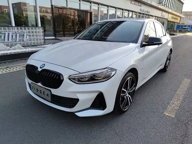 BMW 1 Series 2021 125i M Sport Black Night Edition