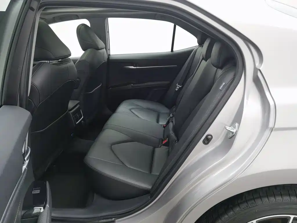 Toyota Camry 2024 2023 2.5G Luxury Edition