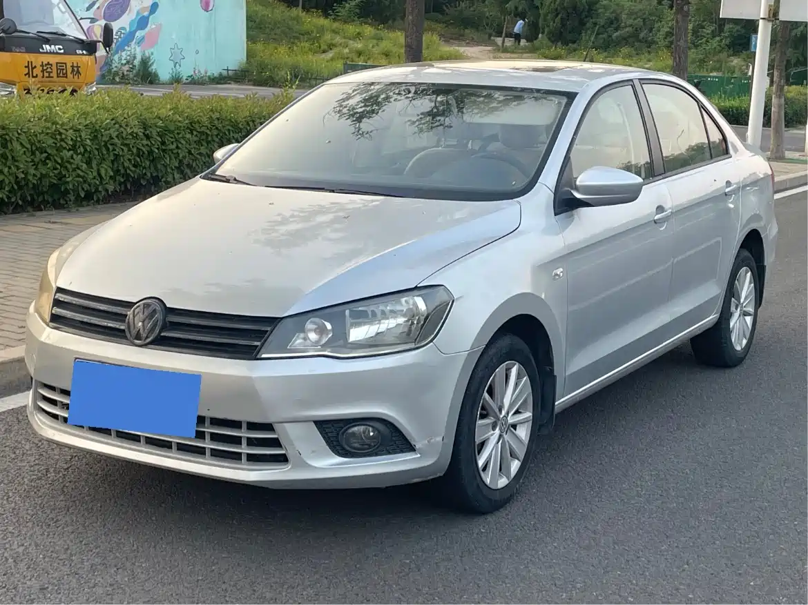 Volkswagen Jetta 2015 1.4L Manual Comfort