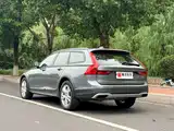 Photo 3 - Volvo V90