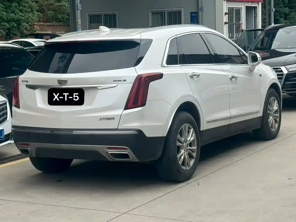 Cadillac XT5 2022 2022 2.0T 4WD Luxury