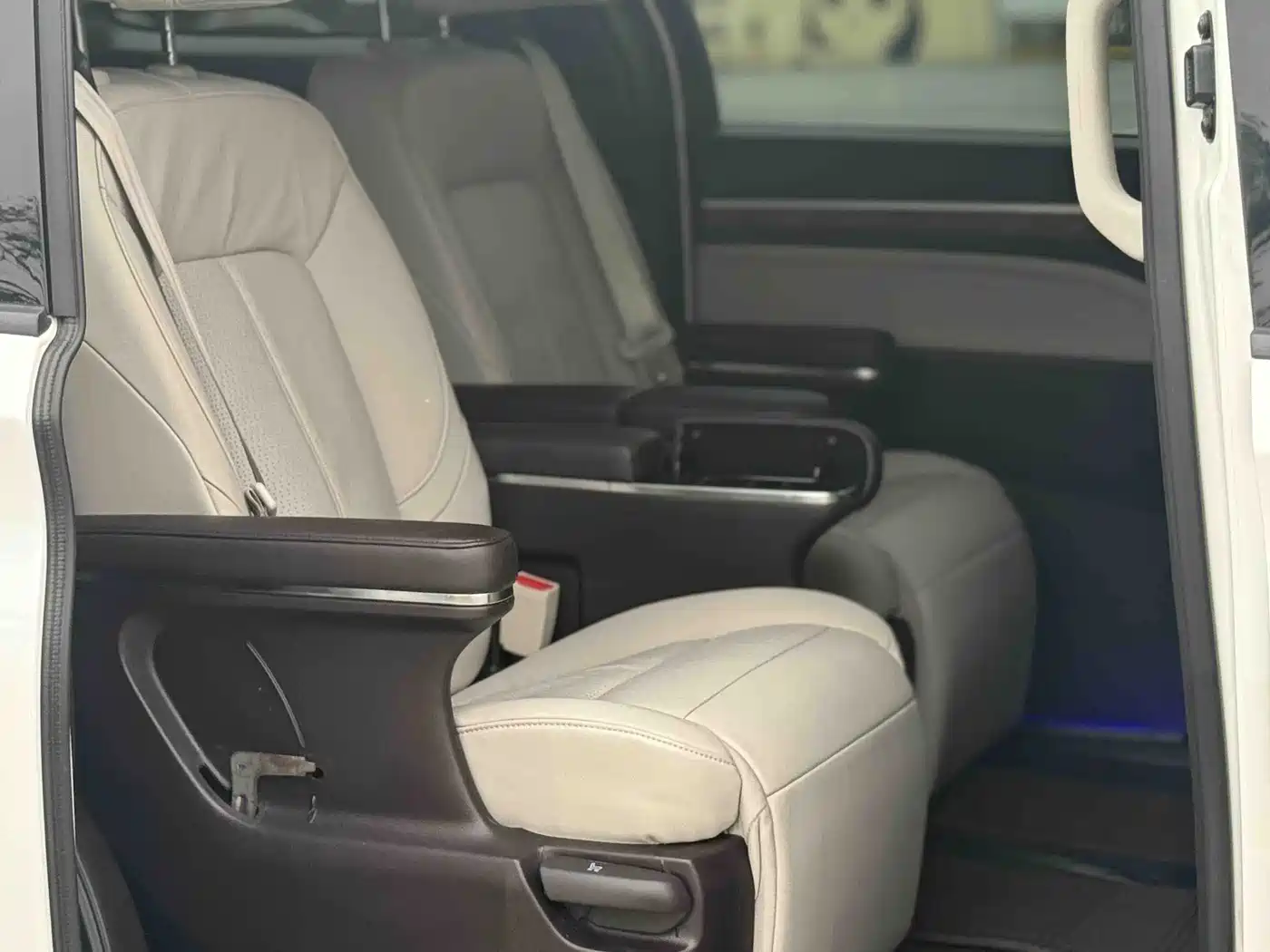 GAC Trumpchi Trumpchi M8 2021 Leading Show Series 390T Premium Edition фото 41