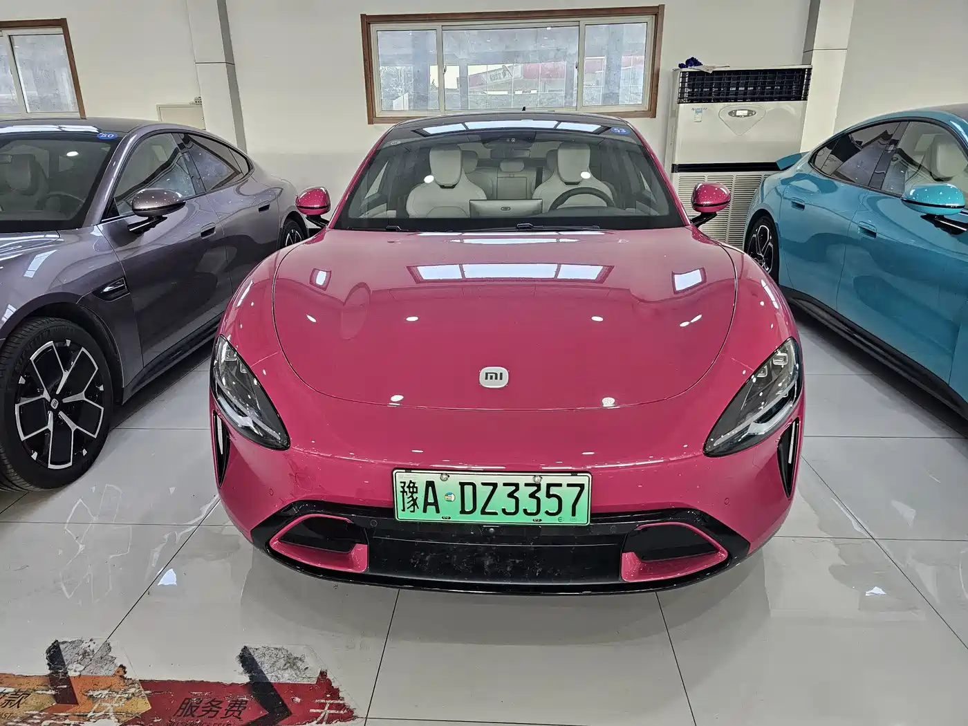 Фото 2 - Xiaomi Auto Xiaomi SU7