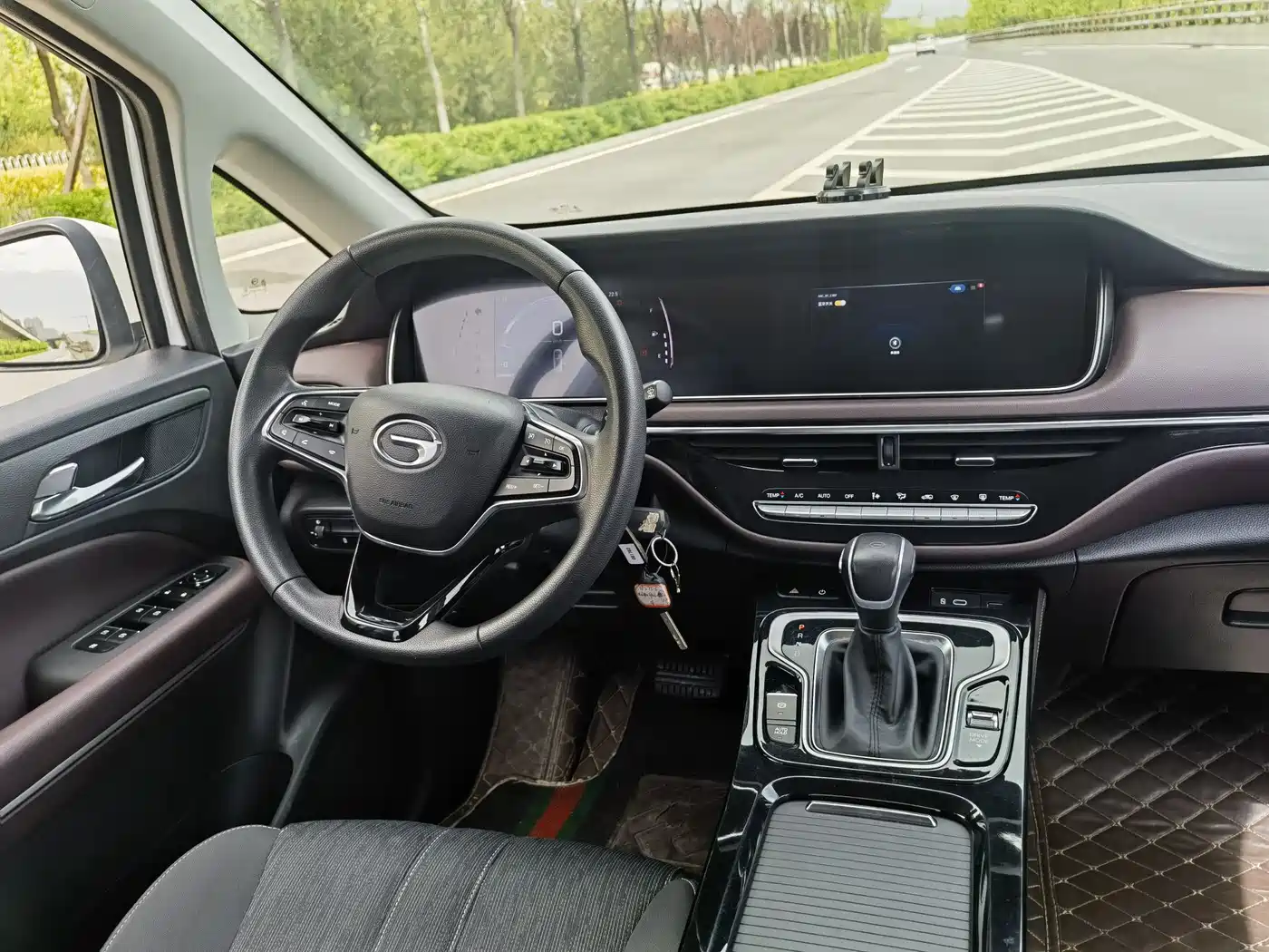 GAC Trumpchi Trumpchi M6 2023 PRO 270T DCT Elite Edition фото 15