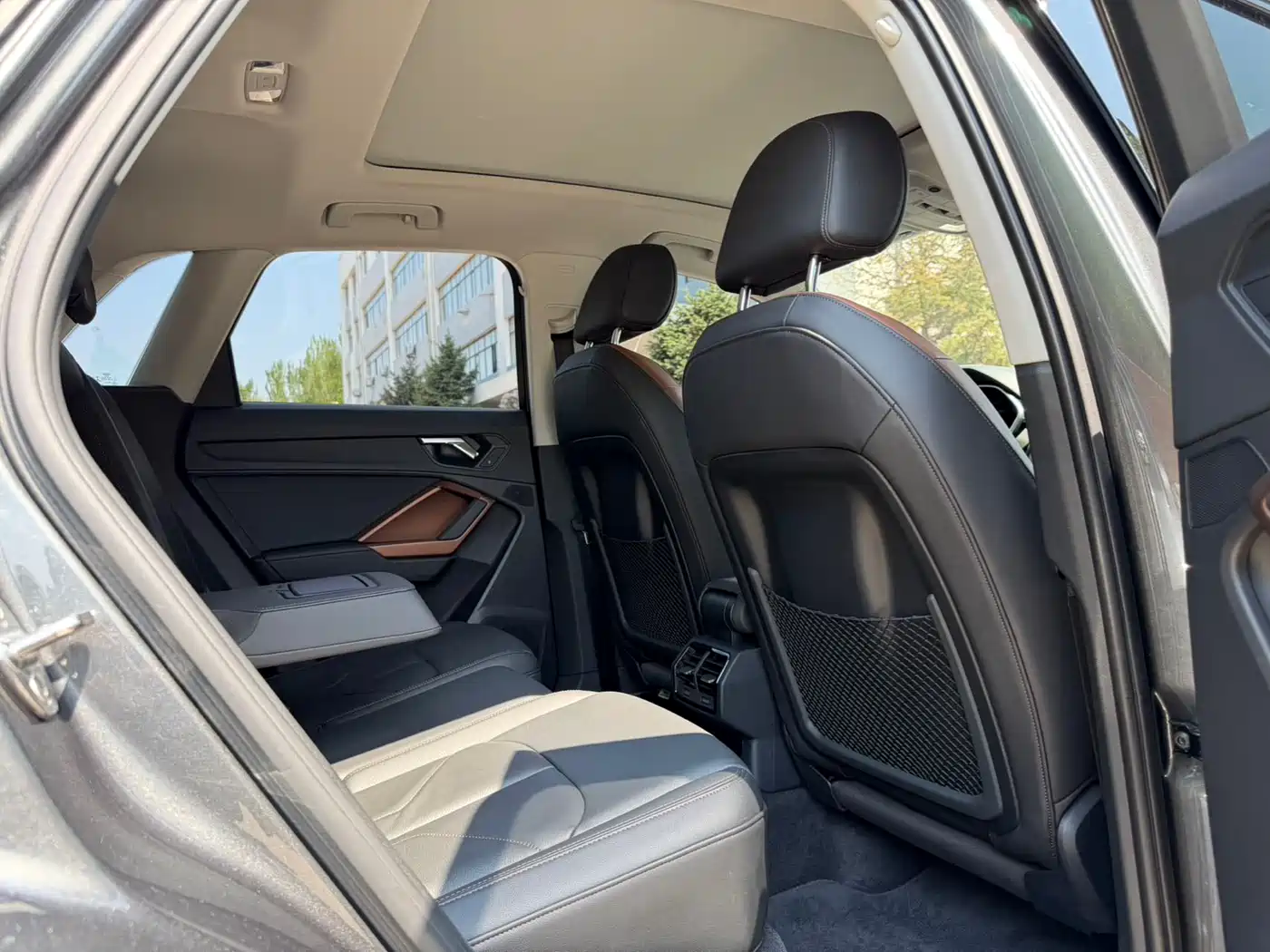 Audi Q3 2022 35 TFSI Fashion Elegance фото 14