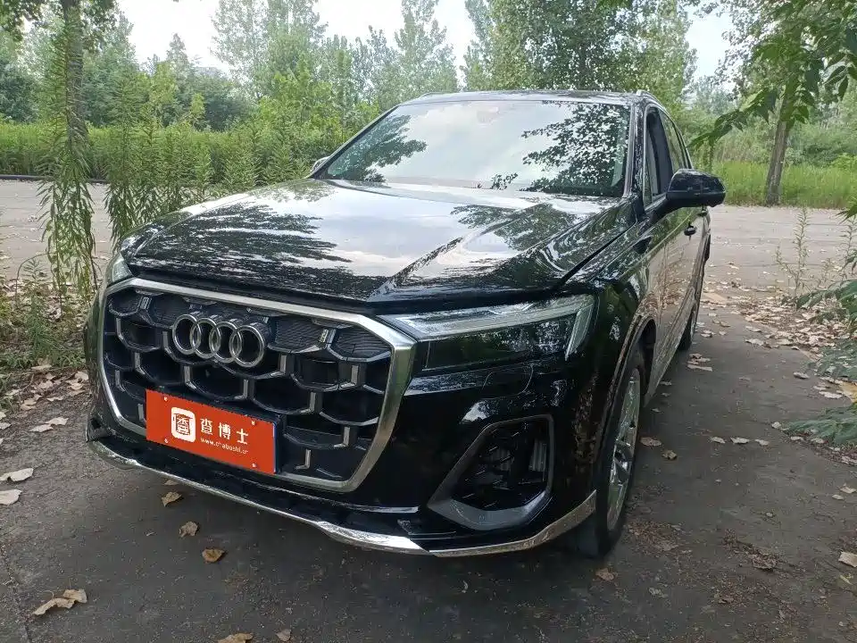 Audi Q7 2025 2025 55 TFSI quattro S line Sport