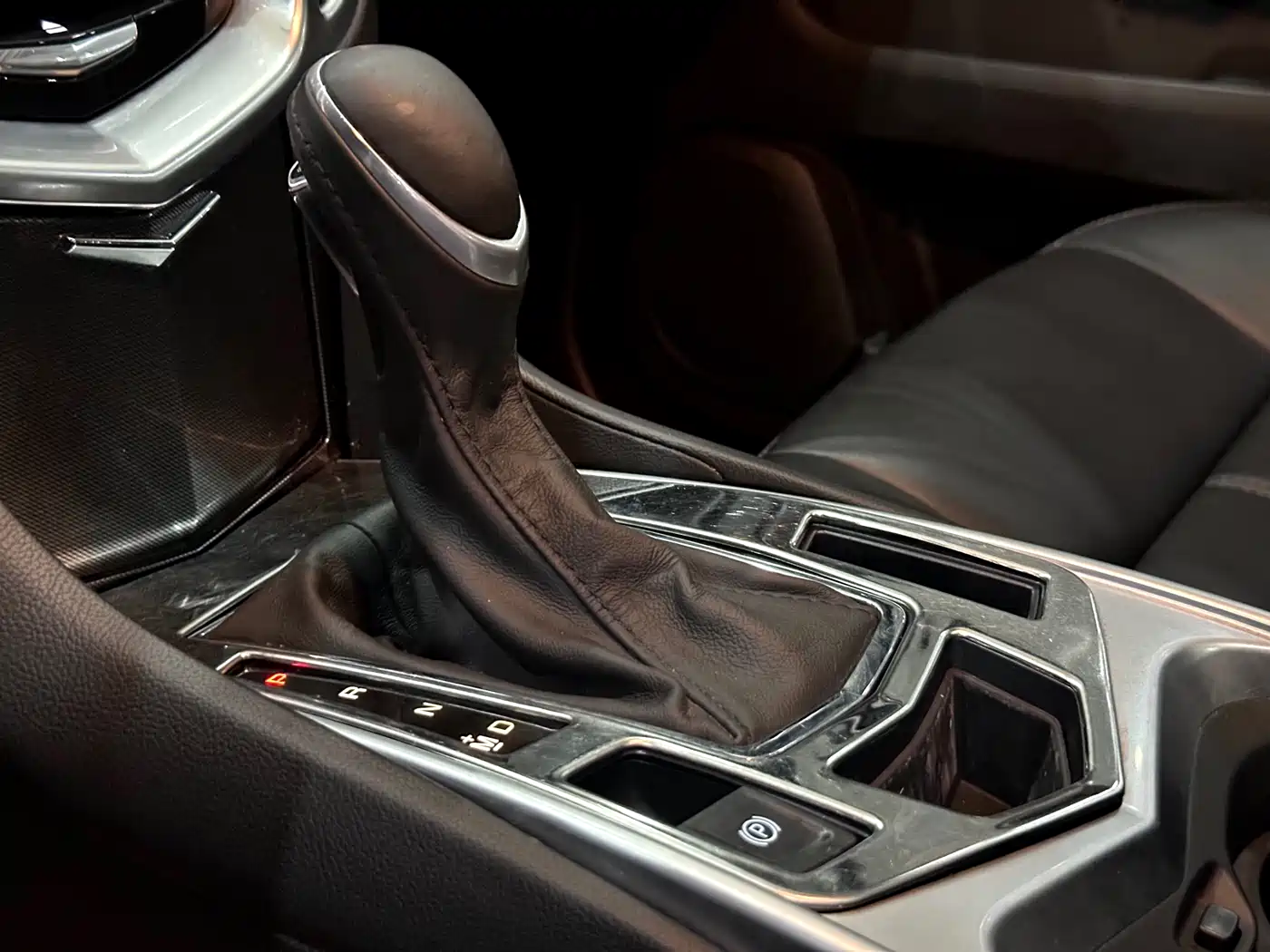 Cadillac SRX 2014 3.0L Comfort Model фото 10