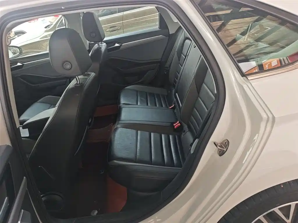 Volkswagen Sagitar 2019 280TSI DSG Comfort Edition China VI фото 17