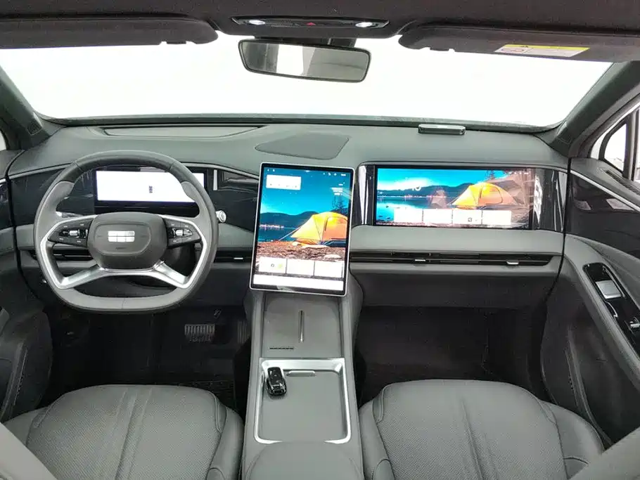 Geely Galaxy Galaxy L7 2025 2025 EM-i 115km Explorer Edition