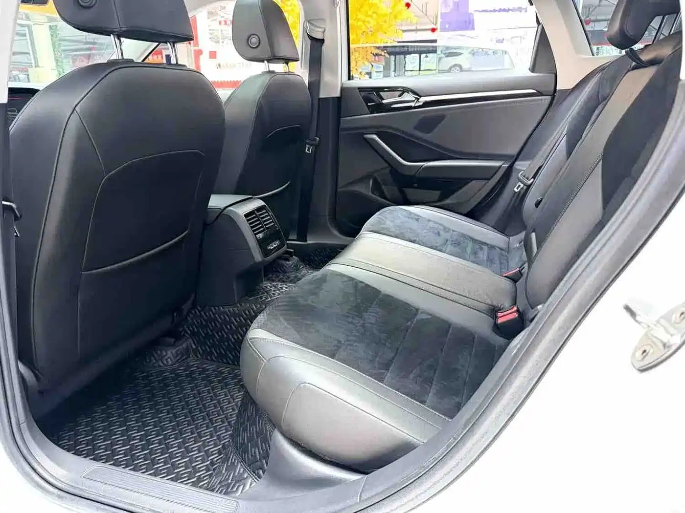 Volkswagen Sagitar, миниатюра 8