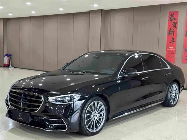 Mercedes-Benz S-Class 2024