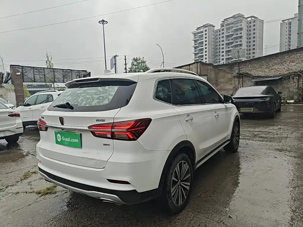 Фото 7 - Roewe RX5