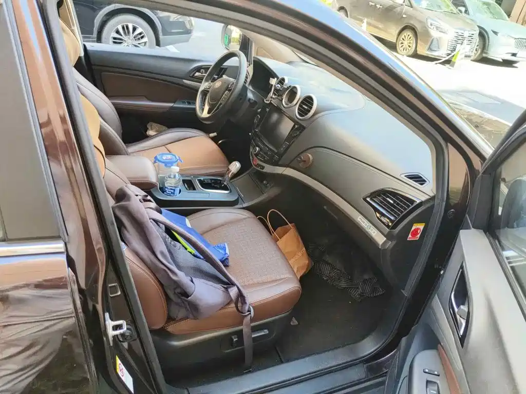 BYD S7 2016 2016 2.0T Automatic Premium Model