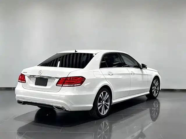 Mercedes-Benz E-Class 2015 Facelift E 260 L Sport — фото 3