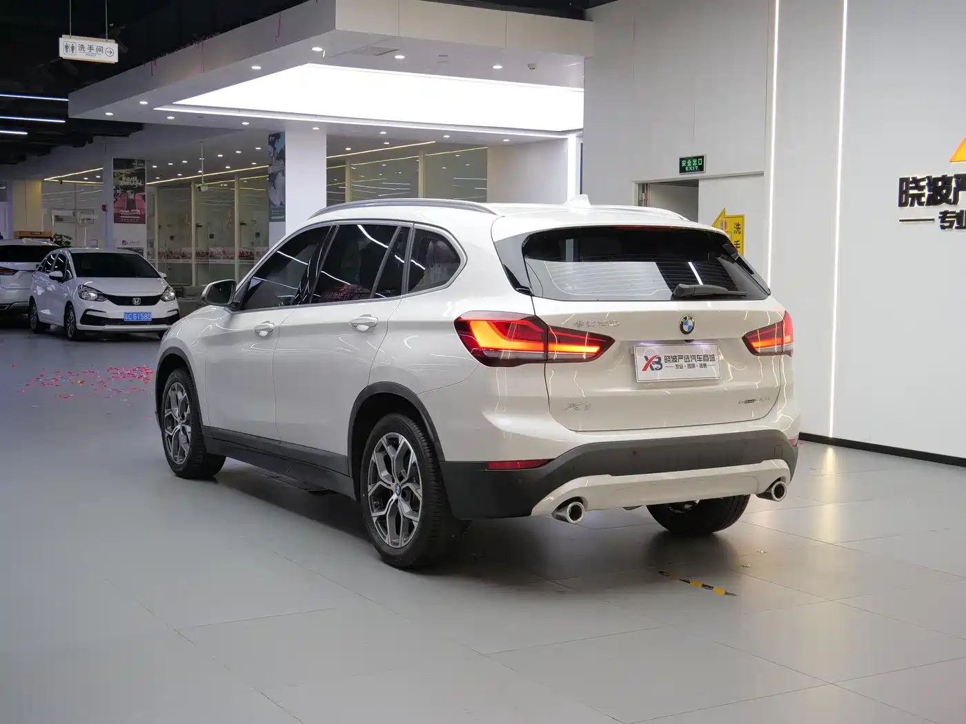 BMW X1 2021 sDrive25Li Leading фото 5