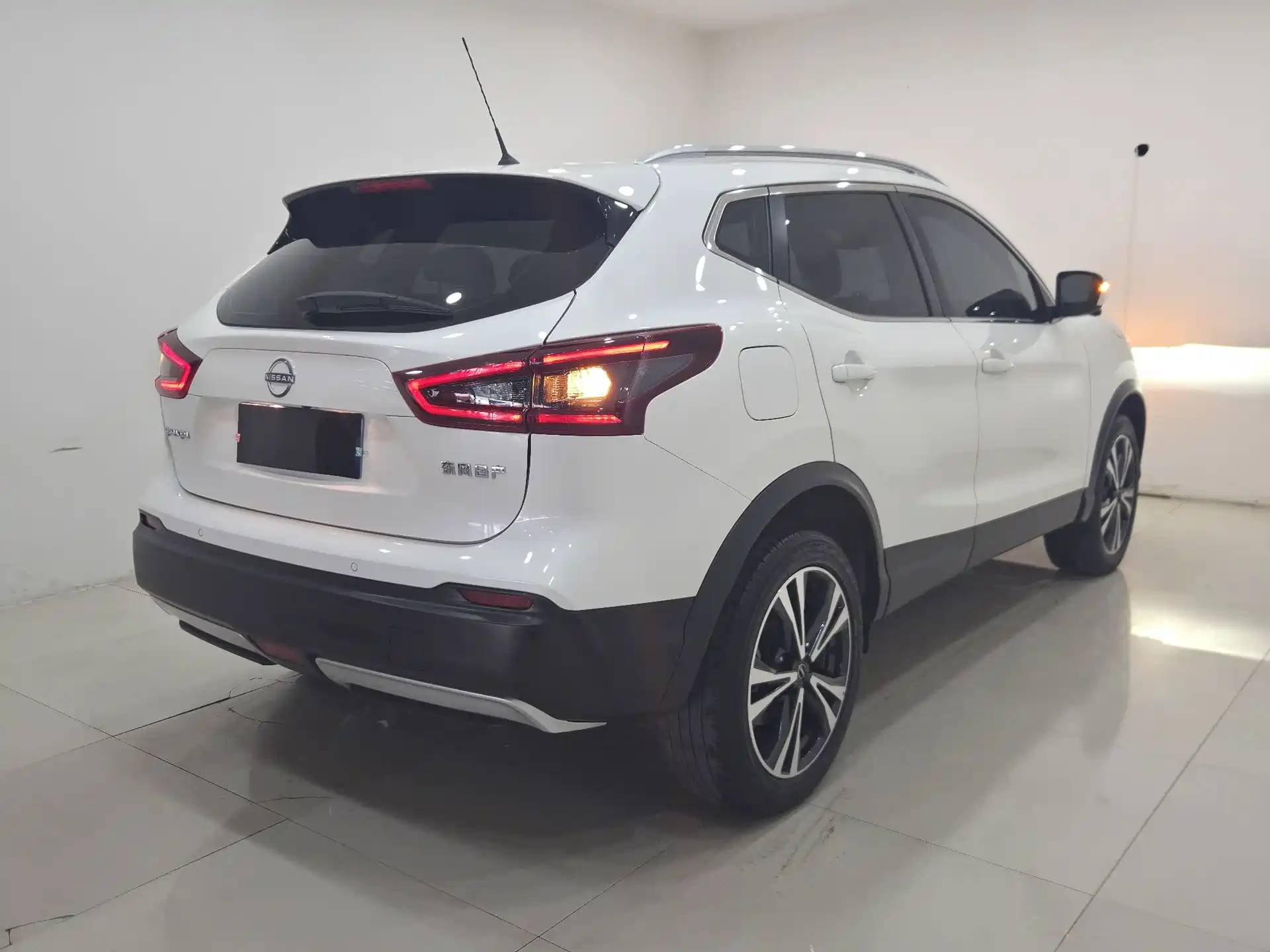 Фото 7 - Nissan Qashqai