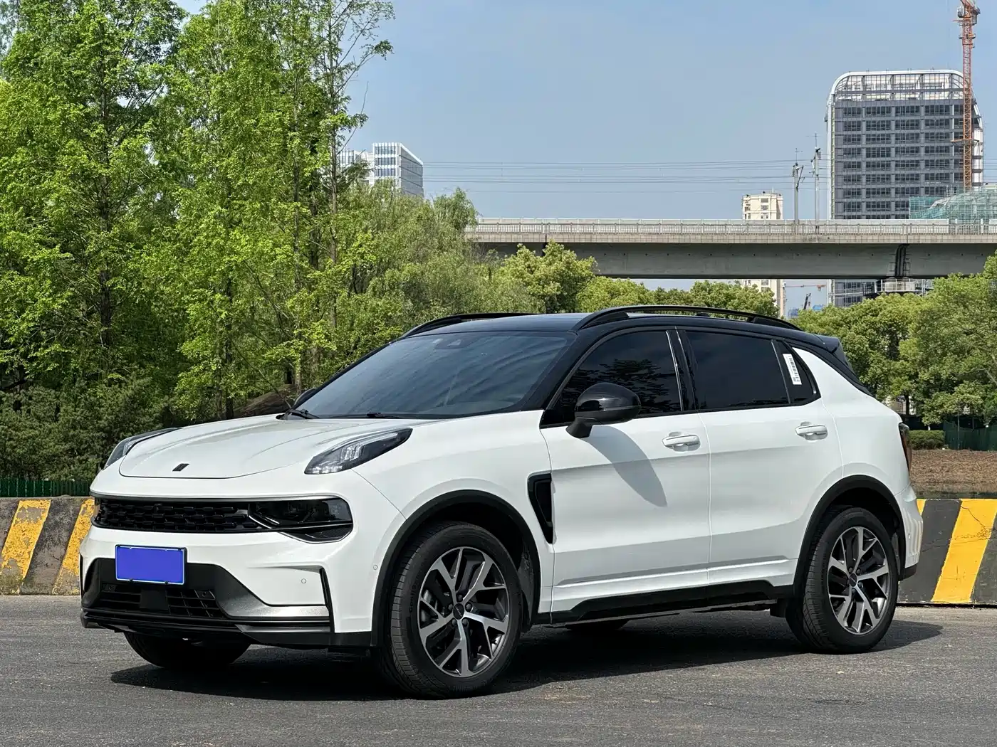 Lynk & Co 01 2021 2.0TD AWD Halo Sport