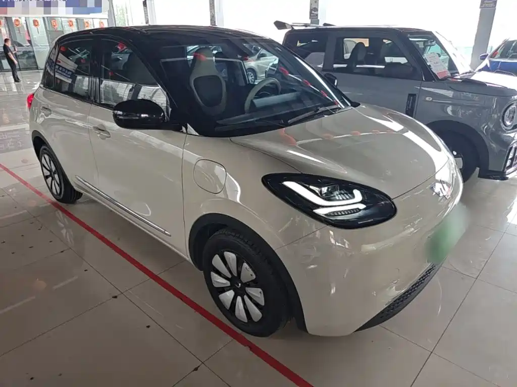 Фото 4 - Wuling Motors Wuling Bingo