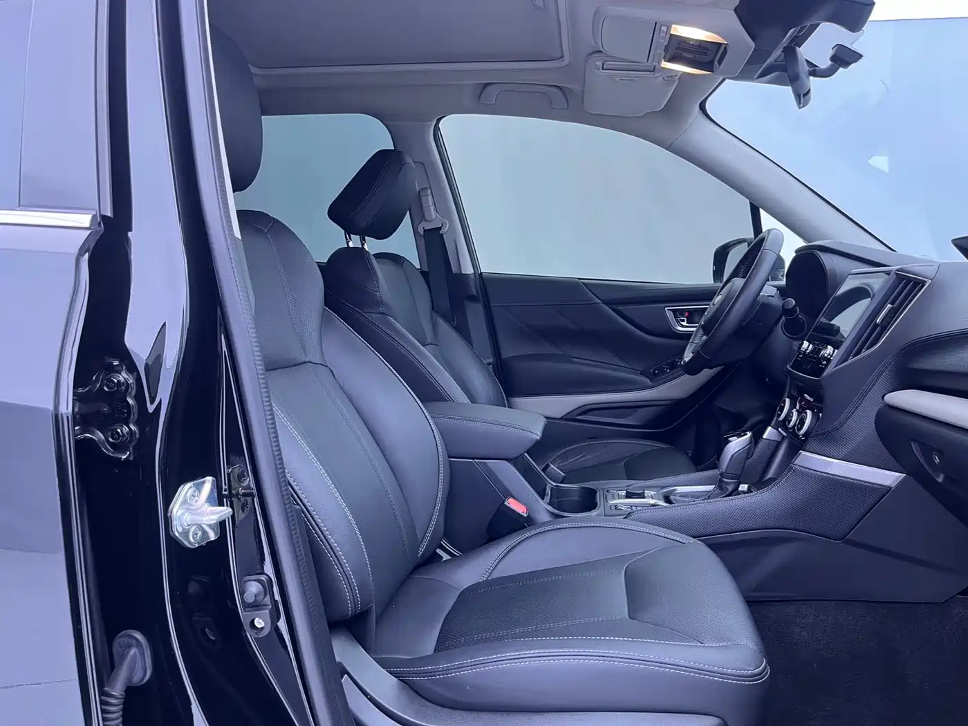 Subaru Forester 2022 2.0i AWD Luxury Edition with EyeSight фото 18