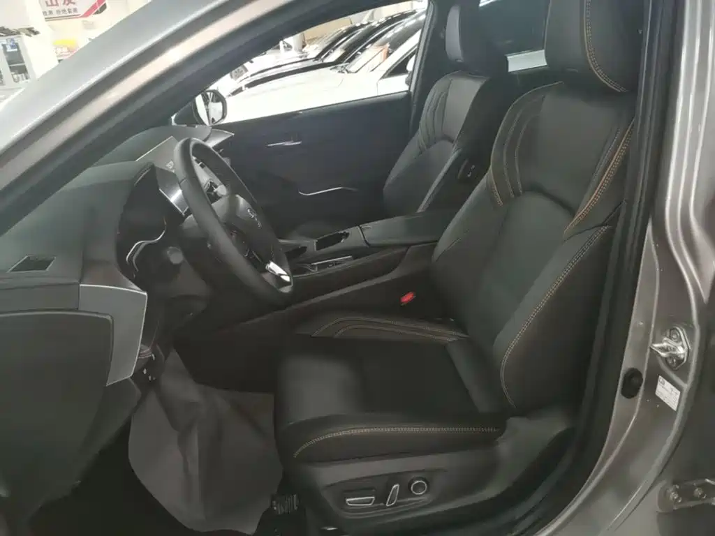 Toyota Avalon 2026 2024 Hybrid 2.0L Luxury Edition