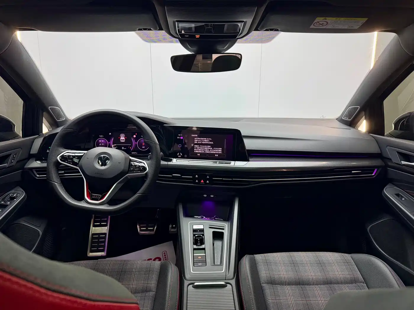 Volkswagen Golf GTI 2021 Facelift 380TSI DSG GTI фото 9