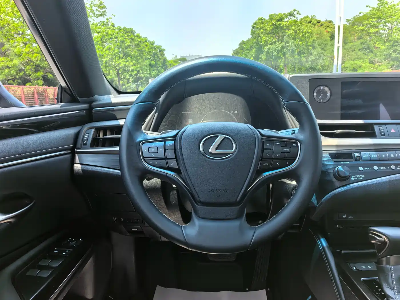 Lexus ES 2018 200 Excellence Edition China V фото 15
