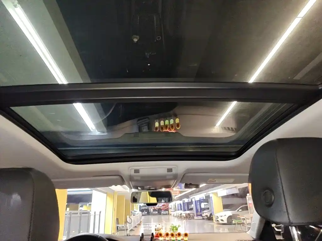 Volkswagen Sagitar, миниатюра 18