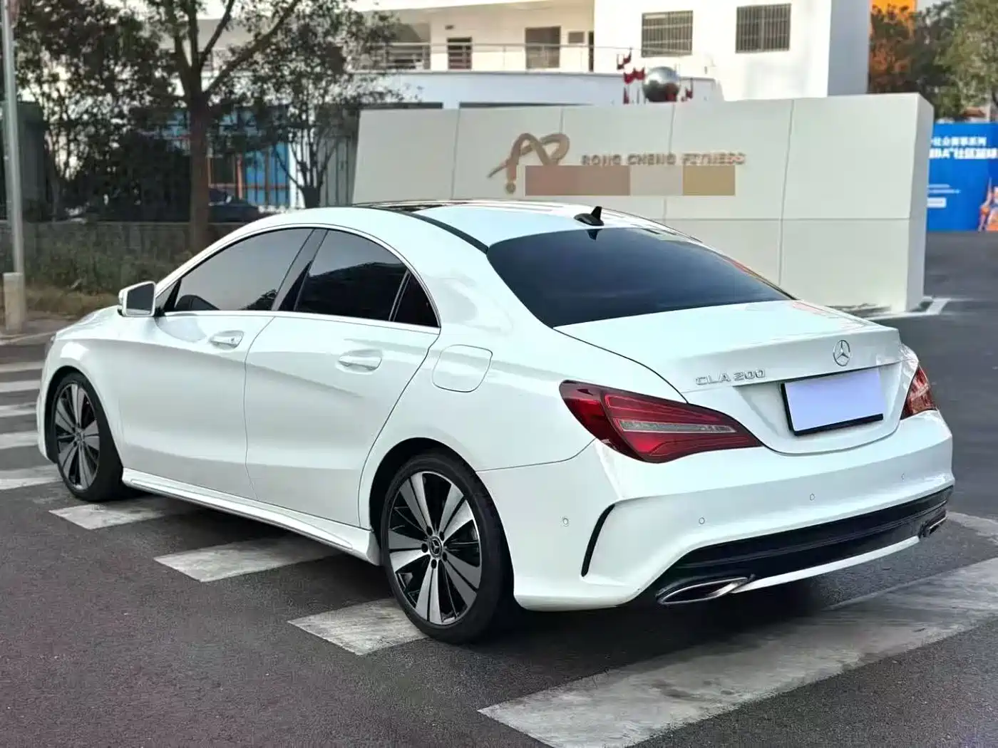 Mercedes-Benz CLA (Import) 2018 CLA 200 Fashion Edition фото 7