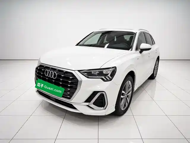 Audi Q3 35 TFSI, Актив, Спорт