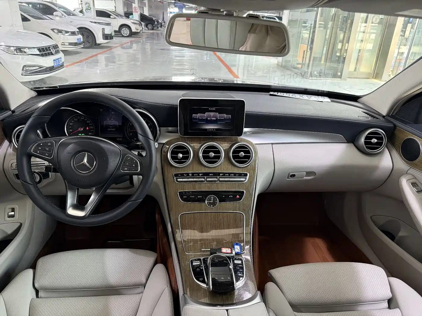 Mercedes-Benz C-Class 2015 C 200 L фото 8