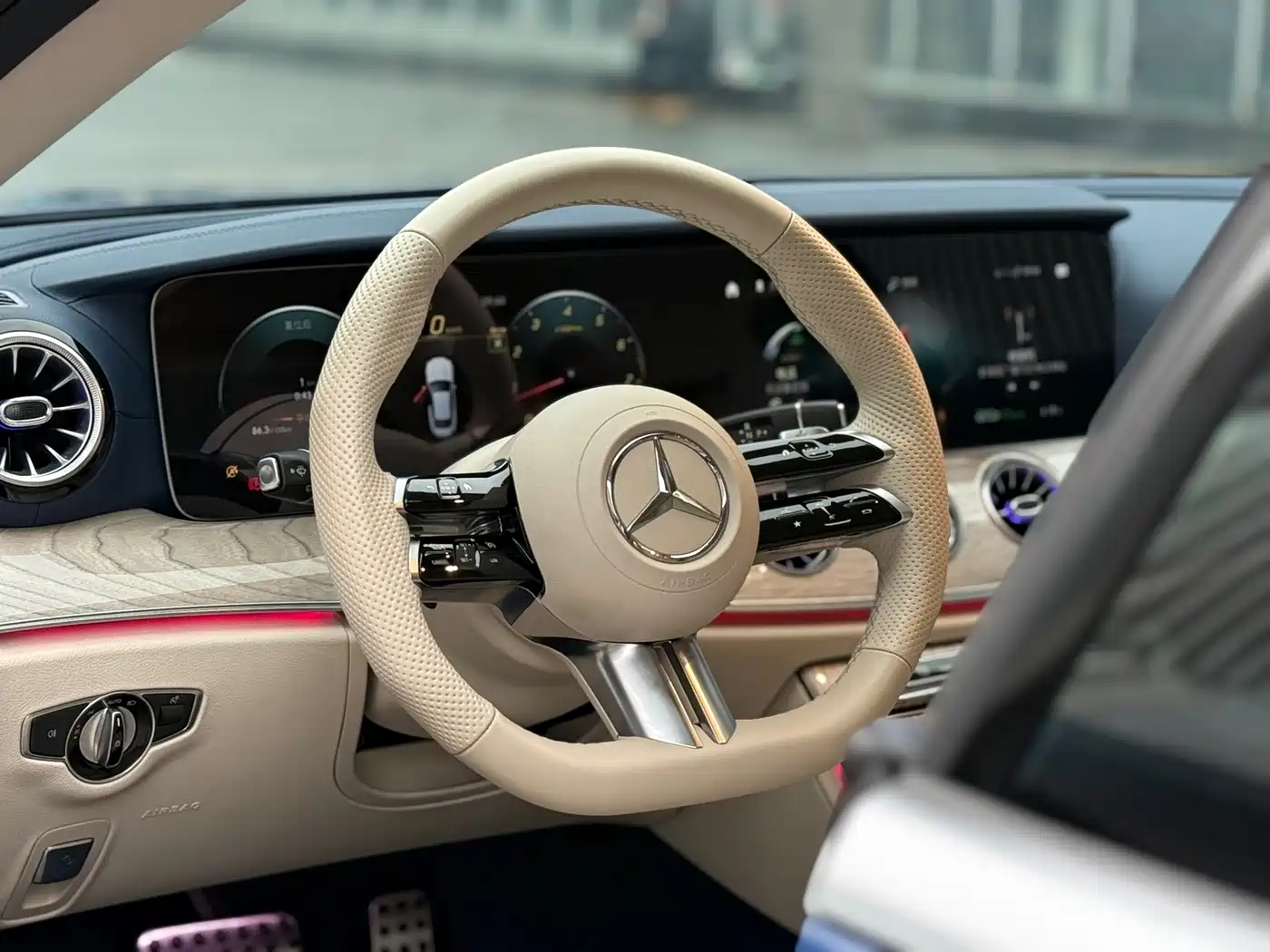 Mercedes-Benz E-Class (Import) 2023 E 260 Coupe фото 13