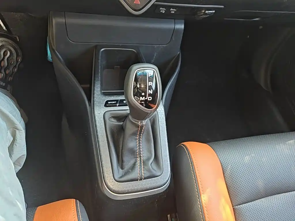 Geely Yuanjing X1 2019 2017 1.3L Auto Player Edition