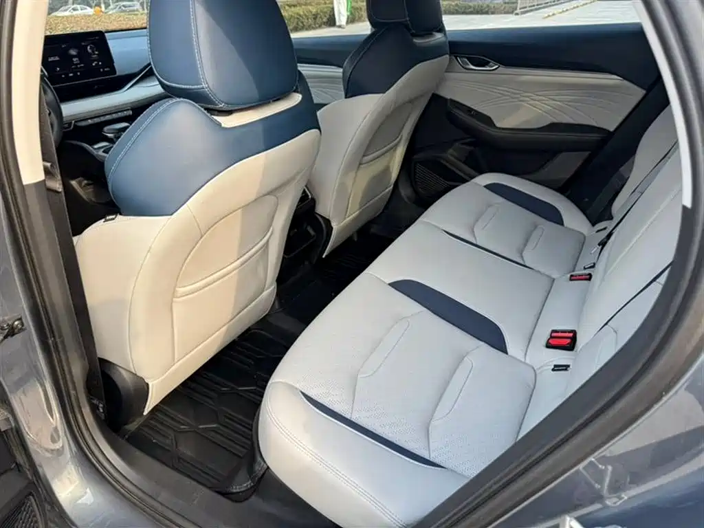 GEELY AUTOMOBILE XINGRUI