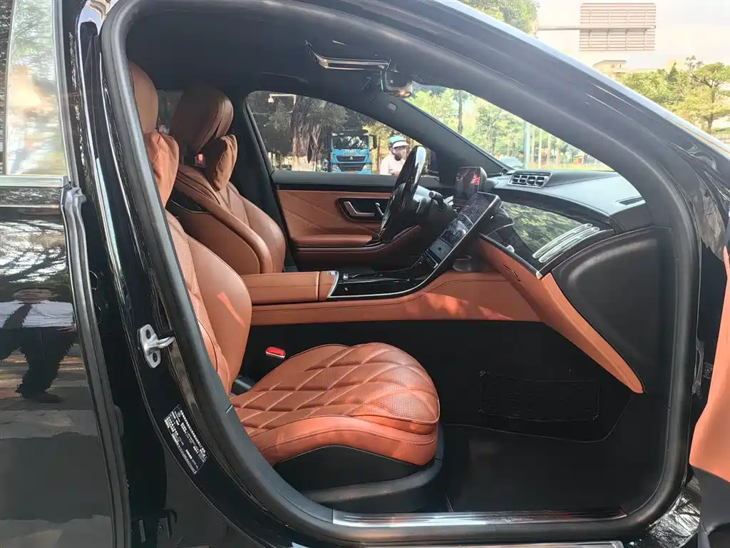 Mercedes-Benz Maybach S-Class 2024 Facelift S 480 4MATIC фото 12