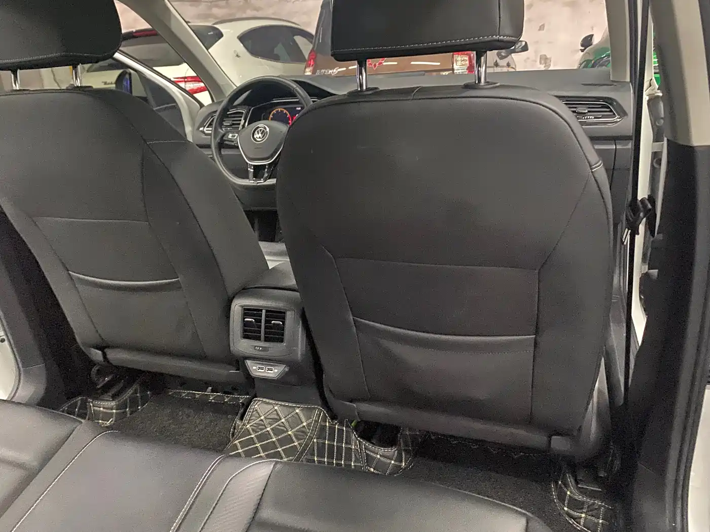 Volkswagen T-ROC 2022 280TSI DSG 2WD Elite PLUS фото 14