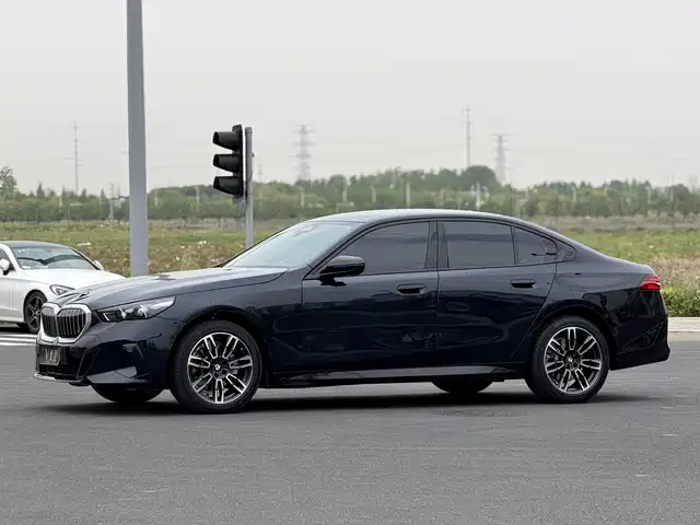 bmw 5-series-(imported)